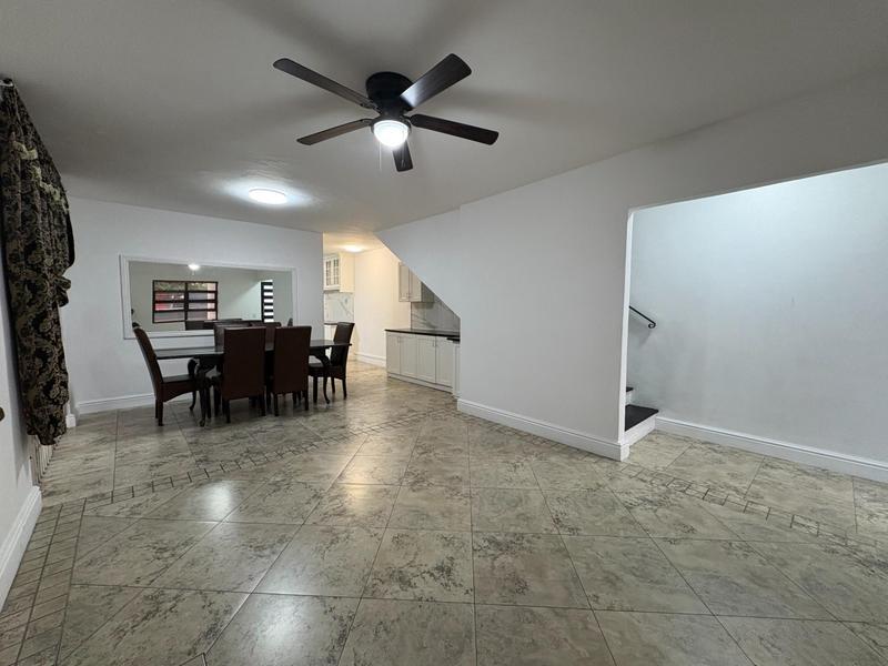 To Let 3 Bedroom Property for Rent in Wetton Western Cape